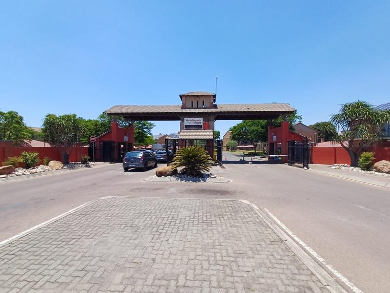 2 Bedroom Property for Sale in Theresa Park Gauteng
