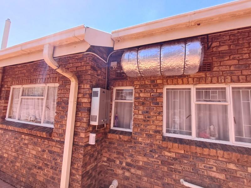 4 Bedroom Property for Sale in Theresa Park Gauteng