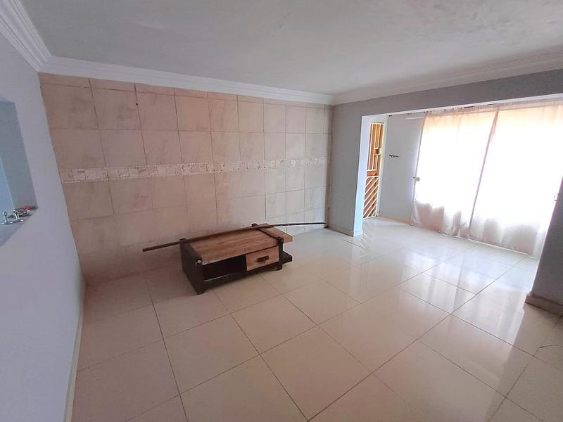 4 Bedroom Property for Sale in Theresa Park Gauteng