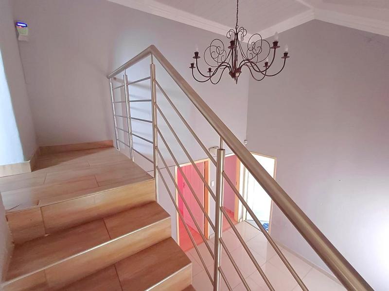 4 Bedroom Property for Sale in Theresa Park Gauteng