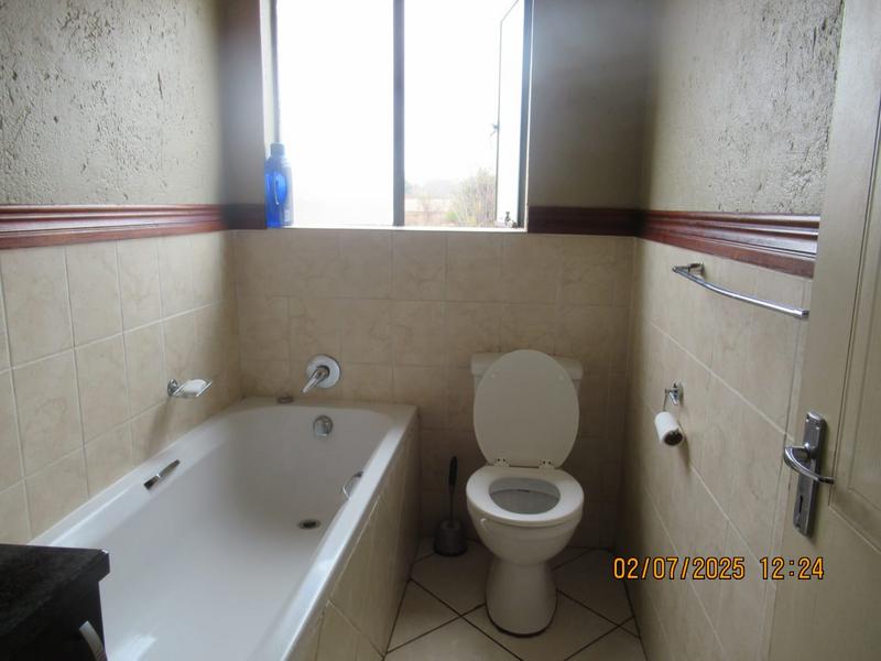 2 Bedroom Property for Sale in Theresa Park Gauteng