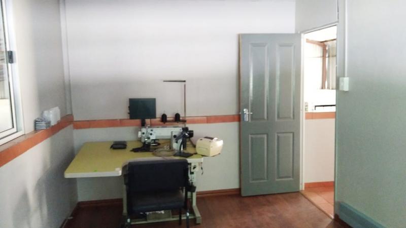 6 Bedroom Property for Sale in Andeon Gauteng