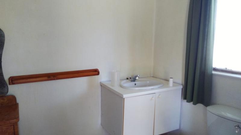 6 Bedroom Property for Sale in Andeon Gauteng