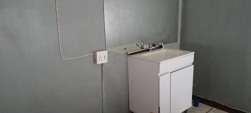 4 Bedroom Property for Sale in Andeon Gauteng