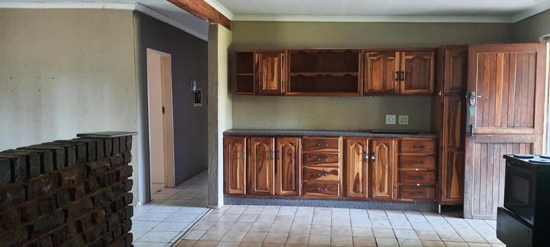 4 Bedroom Property for Sale in Andeon Gauteng