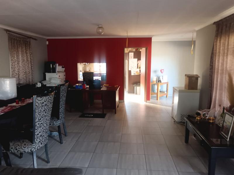 3 Bedroom Property for Sale in Andeon Gauteng