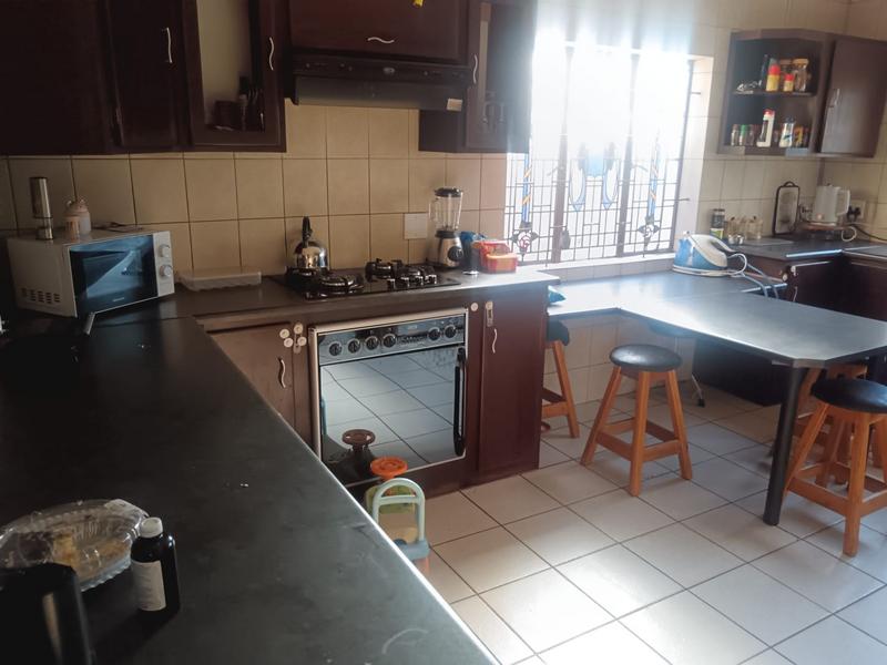 3 Bedroom Property for Sale in Andeon Gauteng