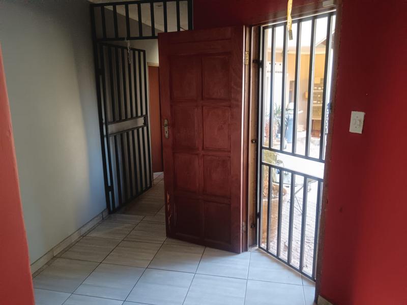 3 Bedroom Property for Sale in Andeon Gauteng