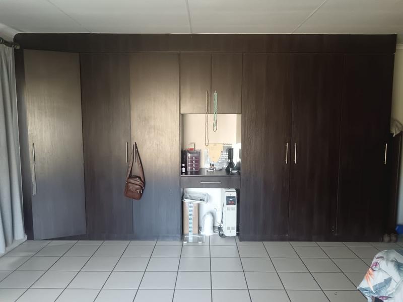 3 Bedroom Property for Sale in Andeon Gauteng