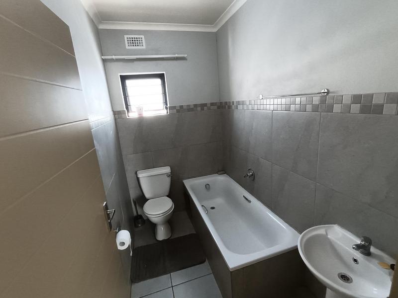 3 Bedroom Property for Sale in Andeon Gauteng