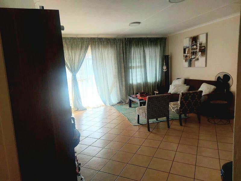 2 Bedroom Property for Sale in Annlin Gauteng