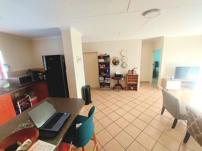 2 Bedroom Property for Sale in Annlin Gauteng