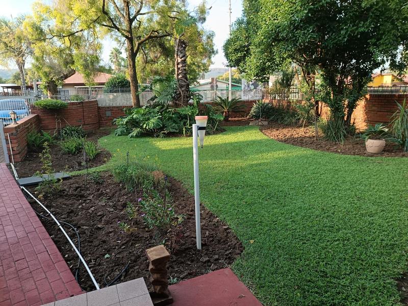 4 Bedroom Property for Sale in Booysens Gauteng