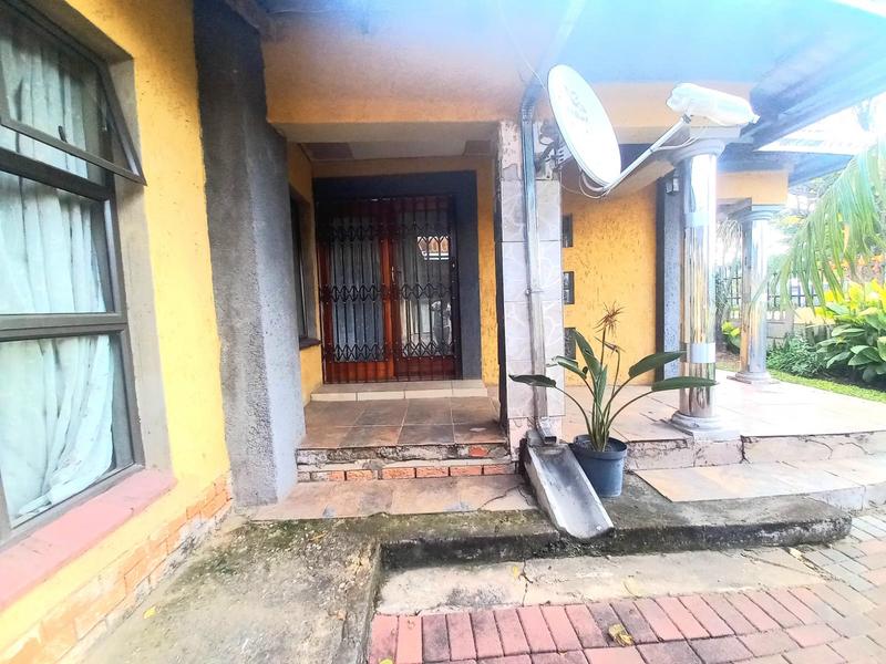 5 Bedroom Property for Sale in Booysens Gauteng