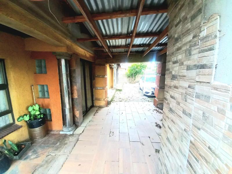 5 Bedroom Property for Sale in Booysens Gauteng