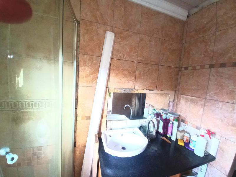 5 Bedroom Property for Sale in Booysens Gauteng