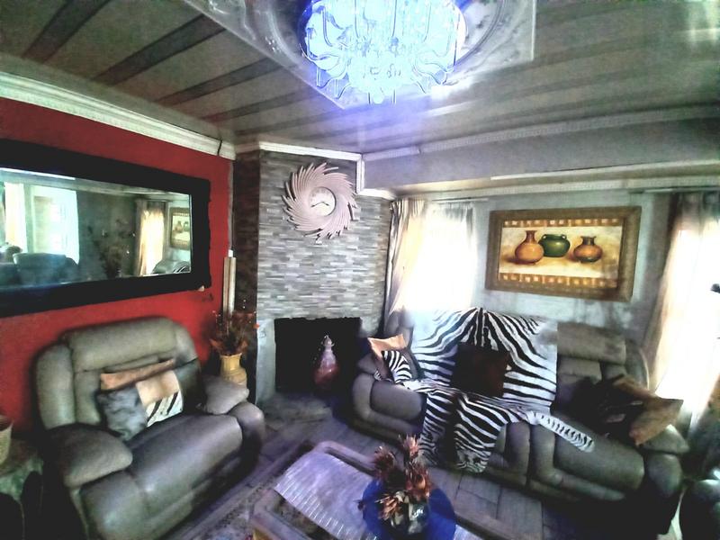 5 Bedroom Property for Sale in Booysens Gauteng