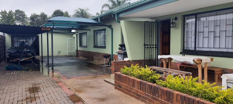 3 Bedroom Property for Sale in Booysens Gauteng
