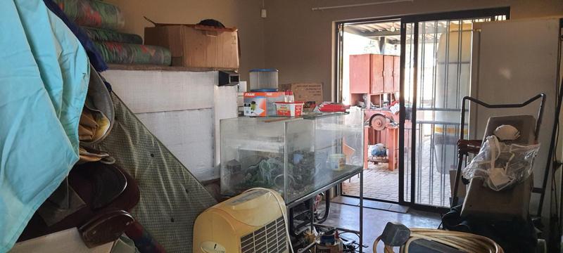 3 Bedroom Property for Sale in Booysens Gauteng