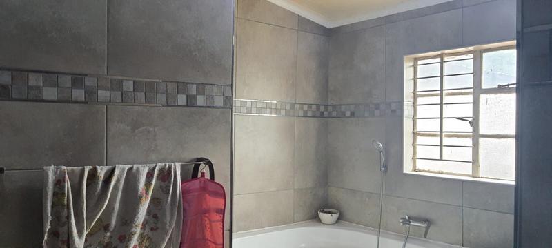 3 Bedroom Property for Sale in Capital Park Gauteng