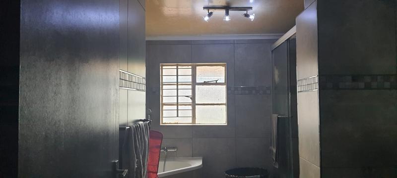 3 Bedroom Property for Sale in Capital Park Gauteng