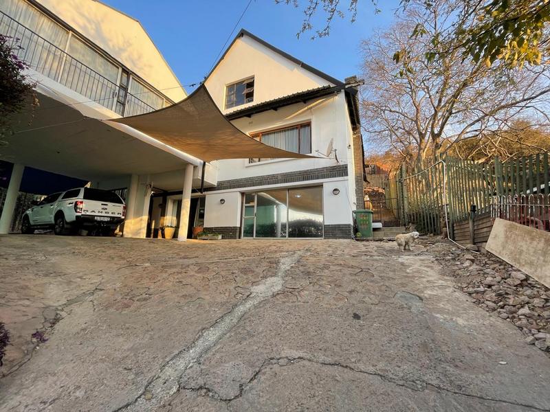 8 Bedroom Property for Sale in Capital Park Gauteng