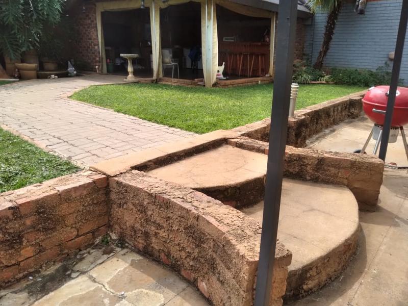 4 Bedroom Property for Sale in Danville Gauteng