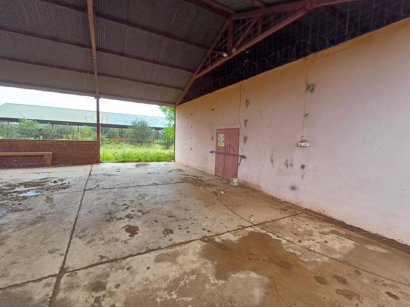 8 Bedroom Property for Sale in Doornpoort Gauteng