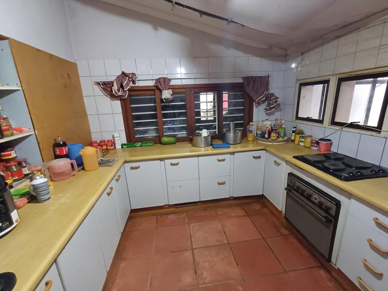 8 Bedroom Property for Sale in Doornpoort Gauteng