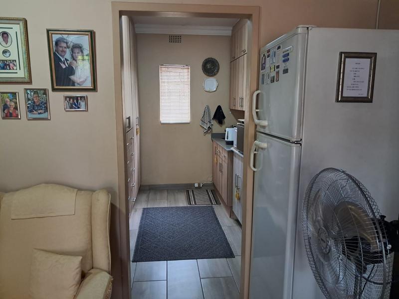3 Bedroom Property for Sale in Dorandia Gauteng