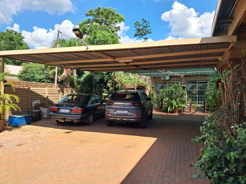 3 Bedroom Property for Sale in Dorandia Gauteng