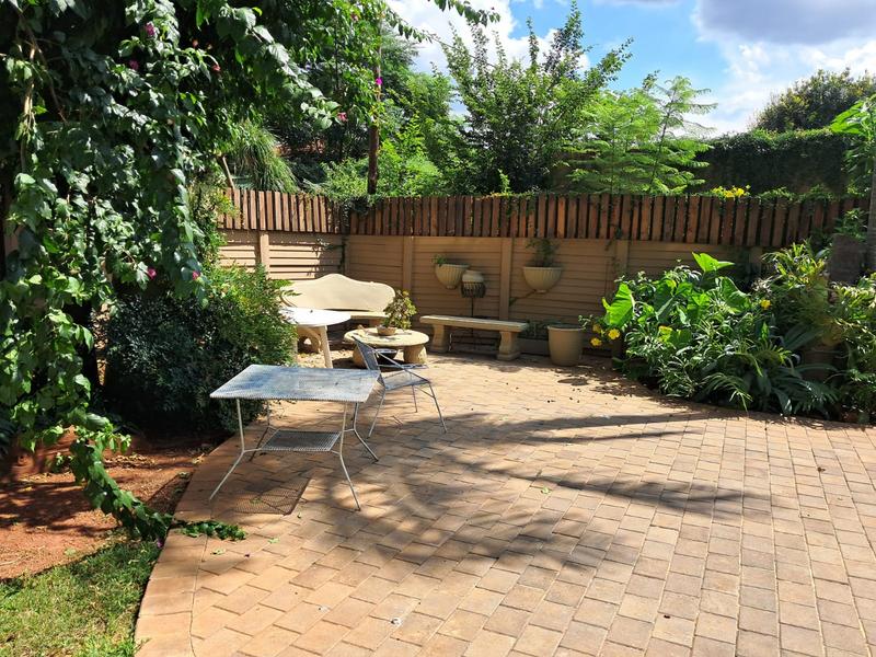 3 Bedroom Property for Sale in Dorandia Gauteng