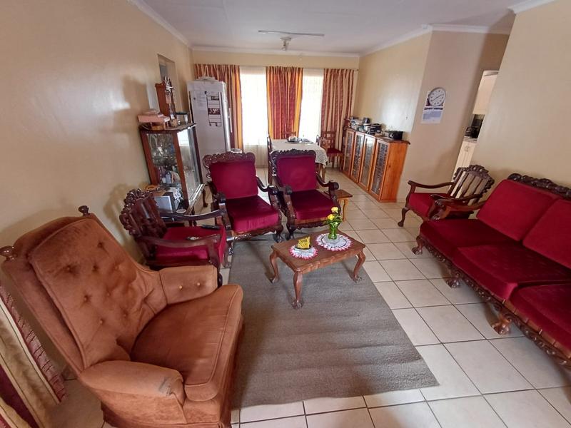 3 Bedroom Property for Sale in Dorandia Gauteng
