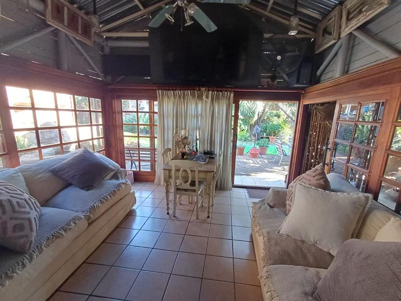 6 Bedroom Property for Sale in Florauna Gauteng