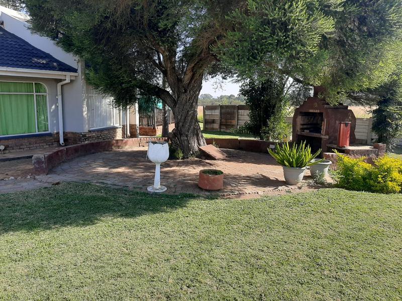 3 Bedroom Property for Sale in Hornsoord A H Gauteng