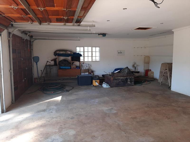 3 Bedroom Property for Sale in Hornsoord A H Gauteng