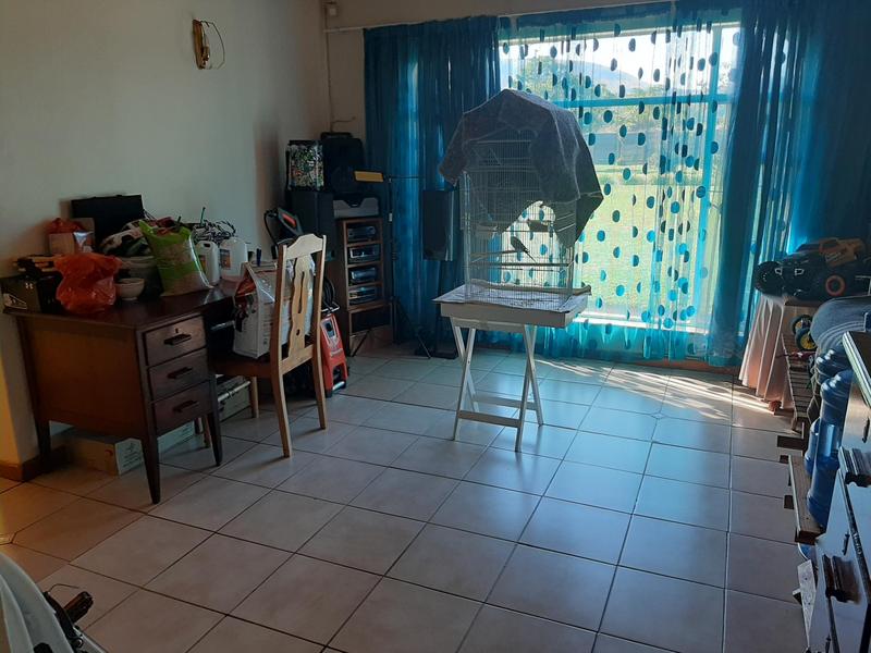 3 Bedroom Property for Sale in Hornsoord A H Gauteng