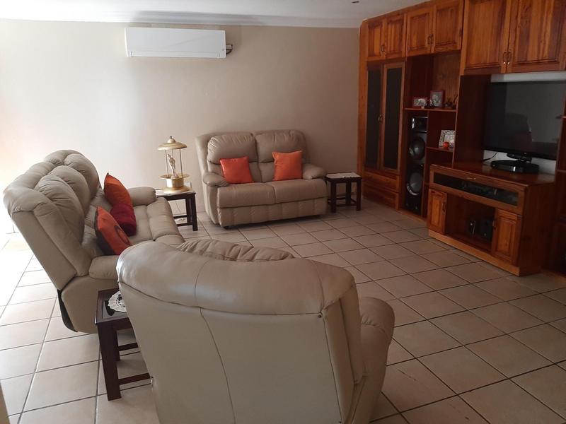 3 Bedroom Property for Sale in Hornsoord A H Gauteng
