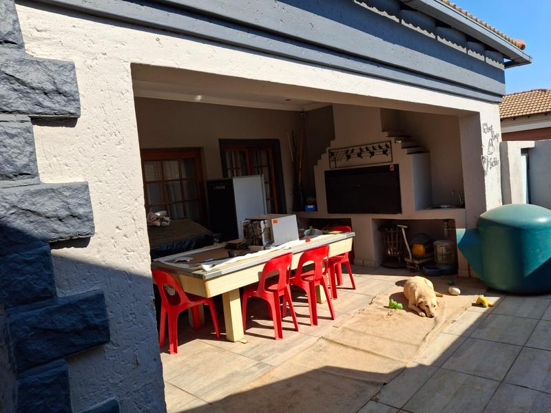 3 Bedroom Property for Sale in Montana Park Gauteng