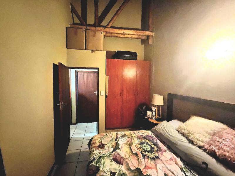 2 Bedroom Property for Sale in Montana Tuine Gauteng