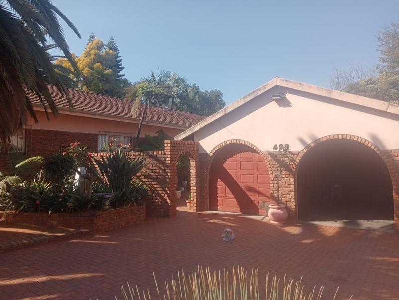 4 Bedroom Property for Sale in Mountain View Gauteng