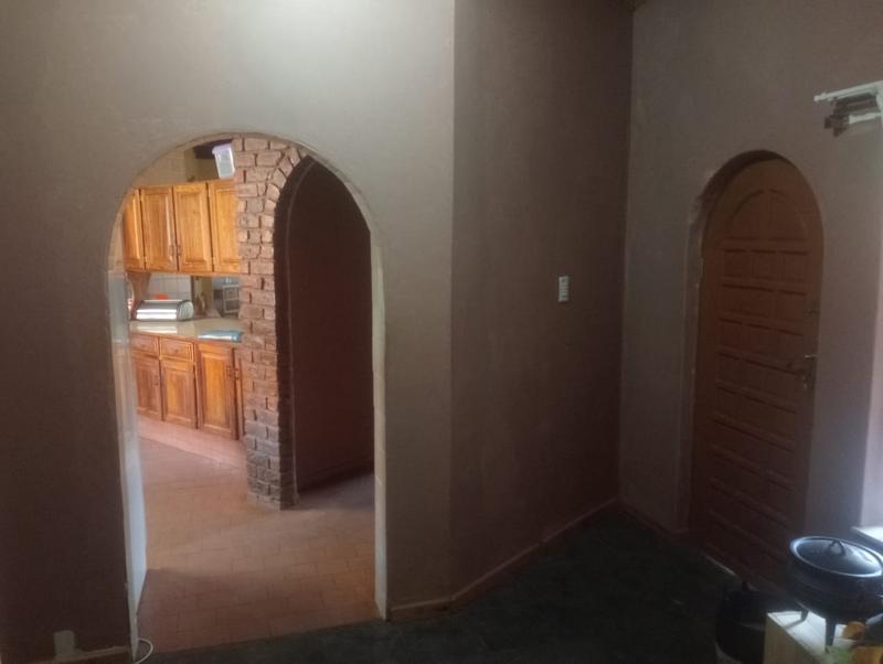 4 Bedroom Property for Sale in Mountain View Gauteng