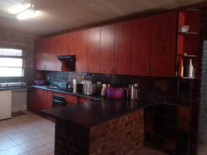 2 Bedroom Property for Sale in Pretoria North Gauteng