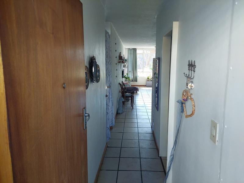 2 Bedroom Property for Sale in Queenswood Gauteng