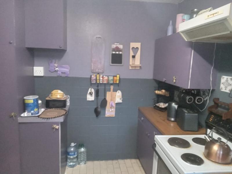 2 Bedroom Property for Sale in Queenswood Gauteng