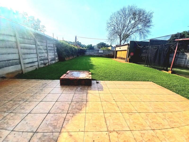 4 Bedroom Property for Sale in Rietfontein Gauteng