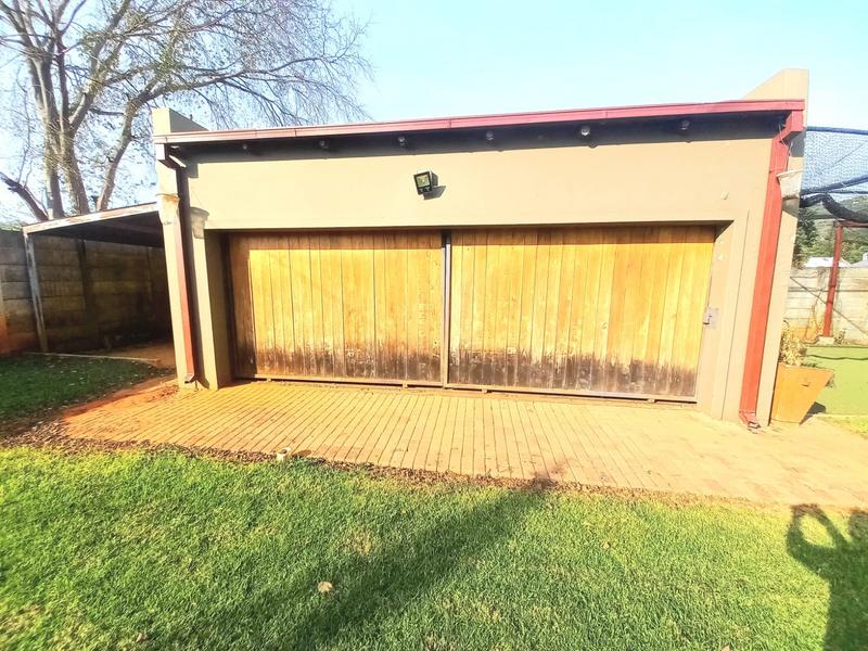 4 Bedroom Property for Sale in Rietfontein Gauteng