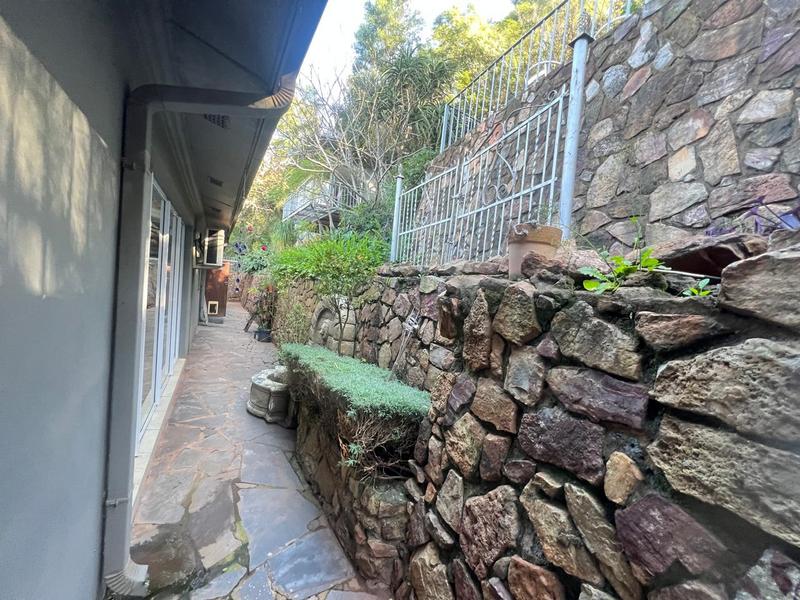 5 Bedroom Property for Sale in Rietondale Gauteng