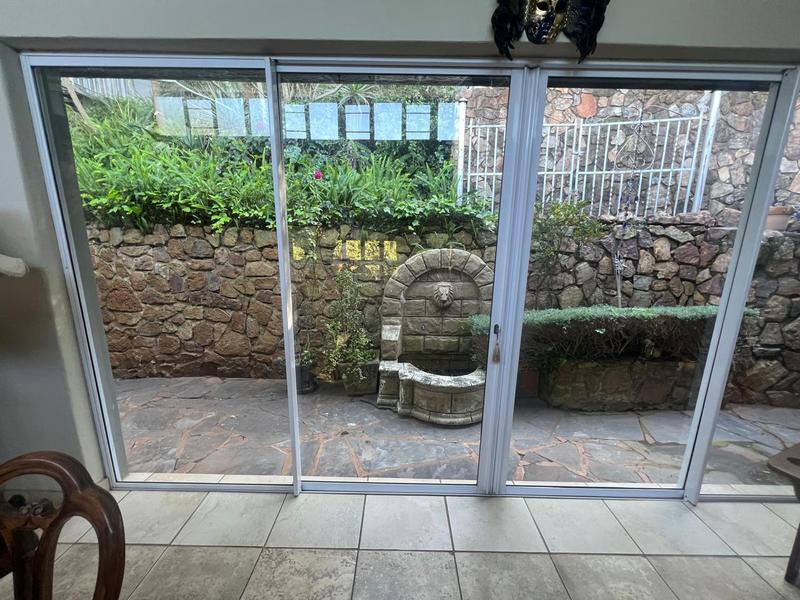 5 Bedroom Property for Sale in Rietondale Gauteng