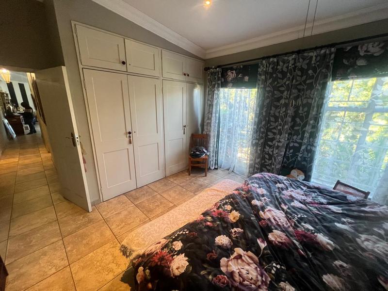5 Bedroom Property for Sale in Rietondale Gauteng